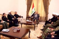 العبادي يقرر مساواة الحشد مع الجيش في المناصب والمخصصات