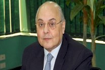 إنجازات السيسي ضخمة لكنها لم تراع البعد الاقتصادي للمواطن