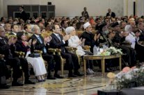 السيسي يدعو إلى المشاركة في الانتخابات وينفي استبعاد مرشحين