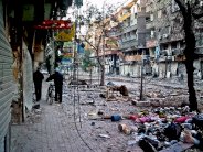 29 قتيلًا في قذائف للفصائل تستهدف سوقًا شعبيةً في دمشق