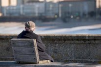 المنعزلون إجتماعيا يتعرضون للجلطات القلبية أكثر من غيرهم