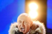 روسيا تتوعد بالرد على طرد دبلوماسييها