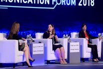 المرأة الرقمية والحكومات الإلكترونية تتصدران المشهد في ختام منتدى الشارقة