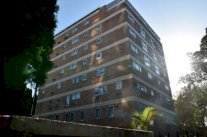 أستراليا تحذر المسافرين من