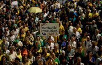 المحكمة العليا في البرازيل تبت في مسألة سجن الرئيس الاسبق لولا