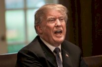 ترمب متوعدًا روسيا: الصواريخ قادمة لضرب سوريا