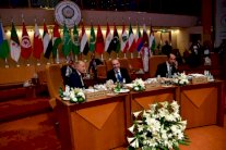 بدء أعمال القمة العربية في الظهران