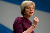 بريطانيا تلمح الى إمكانية المشاركة في ضرب سوريا