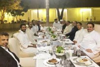 في قمة الظهران.. بعيدًا عن الرسميات والكواليس