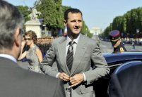 فرنسا تبدأ إجراءات تجريد الأسد من وسام جوقة الشرف