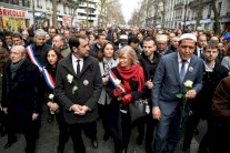 ممثلون لمسلمي فرنسا ينددون بمقال تضمن 