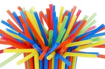 بريطانيا تصعد حملتها ضد البلاستيك