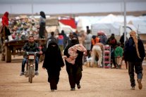 مقتل 25 عنصرًا من قوات النظام في هجوم مفاجئ بشرق سوريا