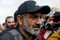 أزمة أرمينيا السياسية تتفاقم