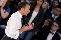 ماكرون متشائم حيال مستقبل الاتفاق النووي مع ايران