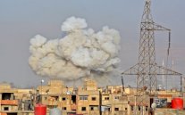 مقتل 23 مدنياً في غارات على قرية تحت سيطرة 