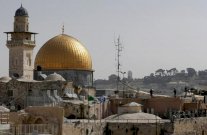 آبي يؤكد لعباس ان اليابان لن تنقل سفارتها من تل أبيب الى القدس