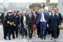 ماكرون يوقع اتفاقات عدة مع أستراليا