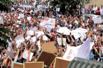 العاهل الأردني يدعو إلى