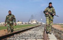 مقتل 45 مسلحاً موالياً للنظام في هجمات لداعش في شرق سوريا