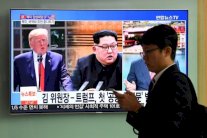 الكوريون الجنوبيون منقسمون حيال قمة ترمب وكيم