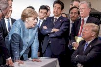 صورة تختزل المشهد في قمة السبع