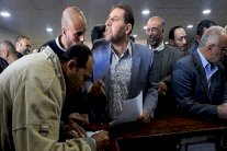 خبراء: أوضاع غزة تنذر بانفجار لا أحد يعرف مداه