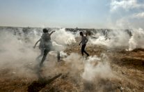 الجيش الاسرائيلي يستهدف مطلقي بالونات حارقة من قطاع غزة