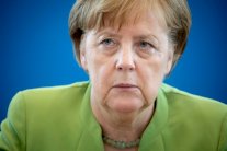 سياسة الهجرة تتسبب بخلاف في ائتلاف ميركل