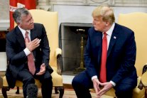 ترمب يلتزم الصمت حيال 