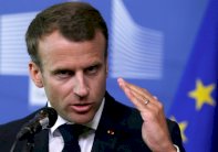 ماكرون: فرنسا لا تتلقى دروسًا من أحد