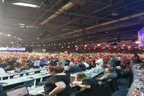 شخصيات غربية وعربية في مؤتمر المعارضة الايرانية بباريس