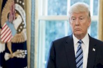 من هم أبرز أعداء ترمب داخل بيته الأبيض؟