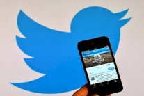 تويتر يعلق عددا قياسيا من الحسابات المزيفة