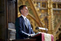 جيريمي هانت وزيرا للخارجية البريطانية خلفا لجونسون