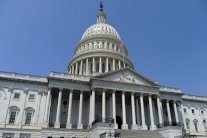 ترمب يواجه ضغوطاً لتصنيف الإخوان جماعة إرهابية