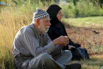 مقاتلون من حزب الله يصلون لبنان بعد اجلائهم من سوريا