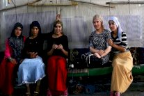 حملة ضد التنورات الطويلة لمسلمات الإيغور في الصين