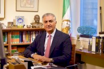 رضا بهلوي الثاني: عداء إيران لدول الخليج يهدر موارد المنطقة