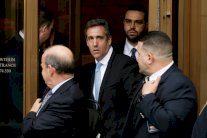 كوهين يؤكد أن ترمب وافق على لقاء مع محامية روسي