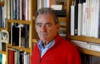 مؤرخ فرنسي يحاول فهم عداء المتشددين للفنون