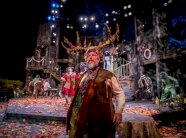 سيميولوجيا الحب والموت في الفضاء المسرحي