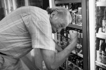  أدباء كبار أدمنواالكحول والمخدرات