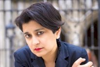 تشاكرابارتي: الشعر هو شكل مثالي للطعن في انتهاكات حقوق الإنسان