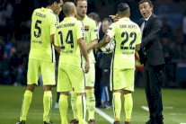 أسبوع الفيفا يجبر لويس إنريكي على قيادة 10 لاعبين فقط