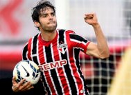 عودة كاكا الى تشكيلة البرازيل لمواجهة الارجنتين واليابان