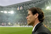 الإتحاد الإيطالي يغرم يوفنتوس وروما وغارسيا ويعاقب موراتا ومانولاس