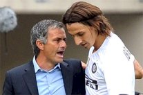 إبراهيموفيتش : مورينيو أكثر المدربين ذكاء ممن تدربت تحت إشرافهم