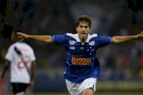 ريال مدريد يُعوض رحيل خضيرة بموهبة برازيلية صاعدة