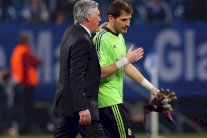 أنشيلوتي يحسم الجدل: كاسياس باقٍ مع الريال حتى الاعتزال